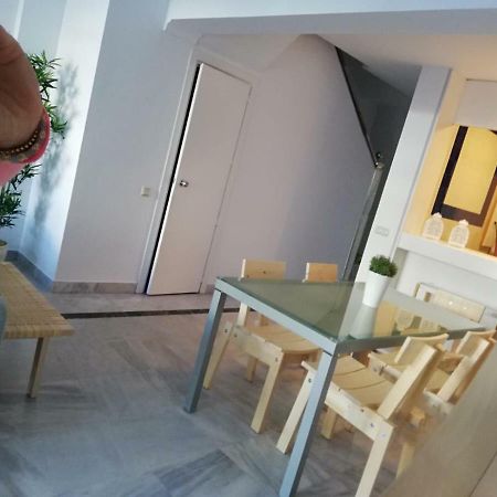 Marbella House Apartamento Duplex Luaran gambar